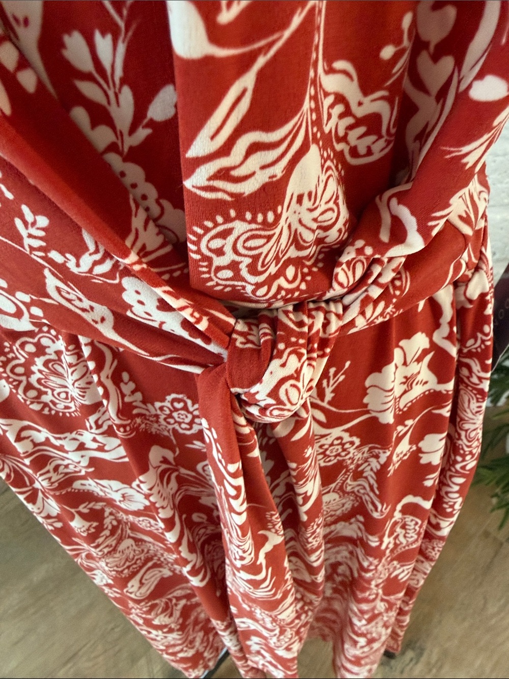London Times Red and White Floral Midi Wrap Dress - Picture 3 of 10